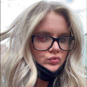 Meet your Posher, Tara